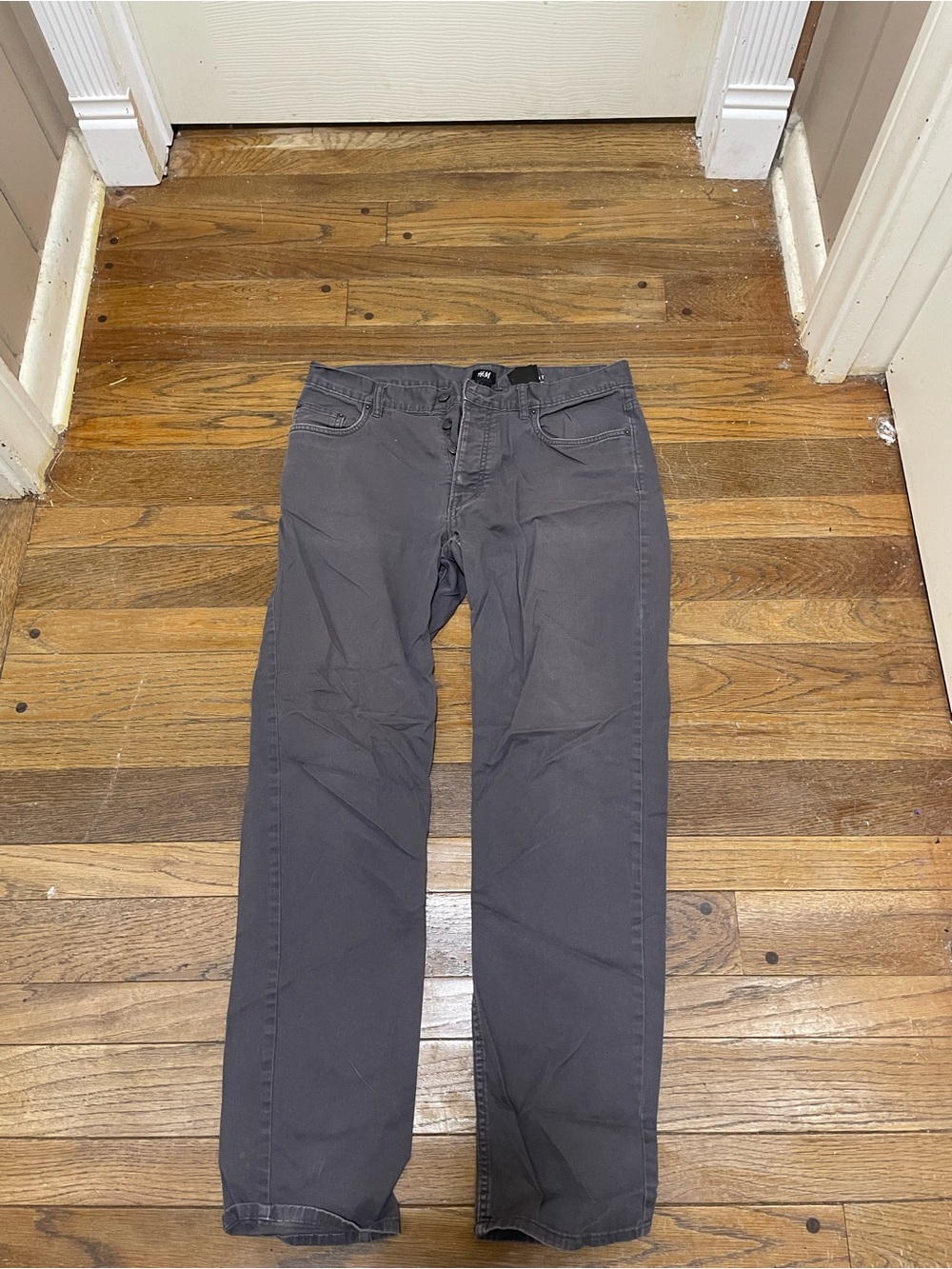 H&M Men's Dark Gray Straight-Leg Jeans